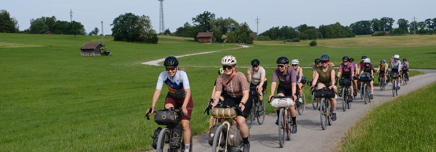 The Weekender Oberland Edition ‘26: Gravel, good company and a little bit of magic